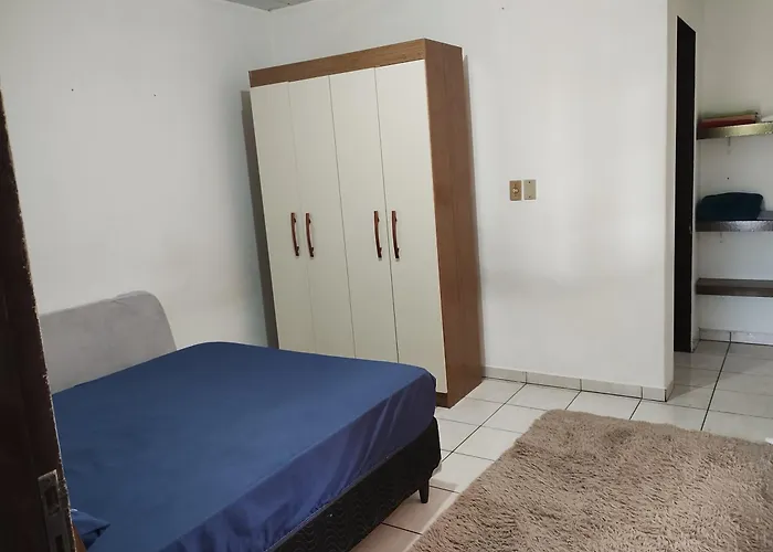 Casa Das Embaubas 02